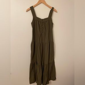 Faherty Marina Seersucker Dress in Military Olive, size XS